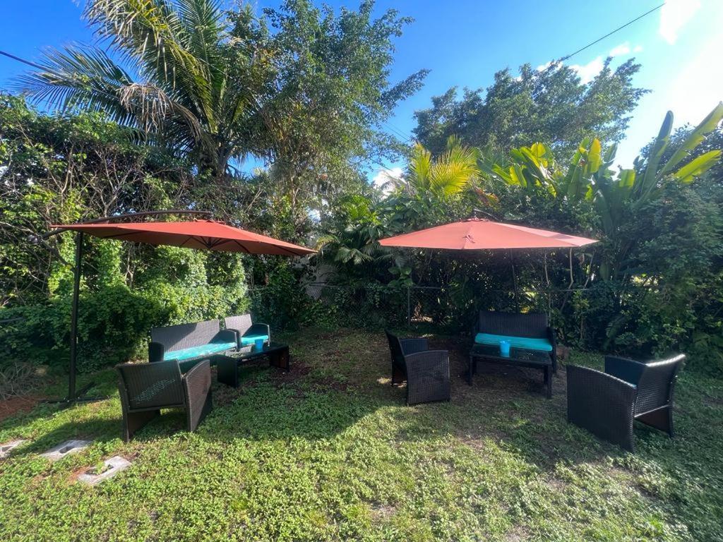 Brazilian Home Coral Gables Buitenkant foto